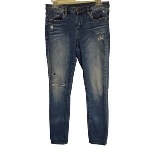 Blank NYC The Reade Classic Skinny Jean Size 28 Light Distressing